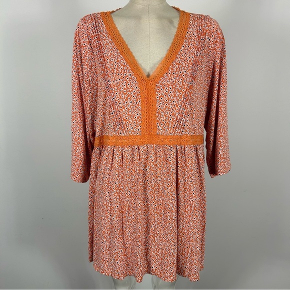 Penningtons Tops - Penningtons Orange & White Floral Women's V-neck 3/4 Sleeve Top EUC Size 1X